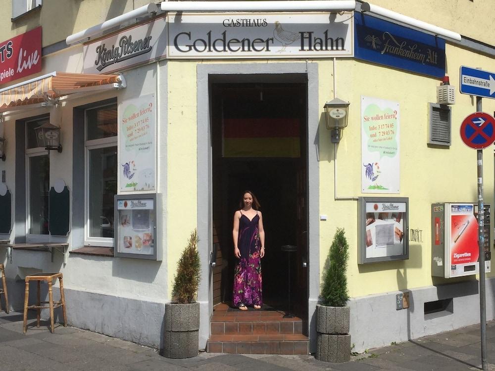 Hotel Goldener Hahn Duisburg Buitenkant foto